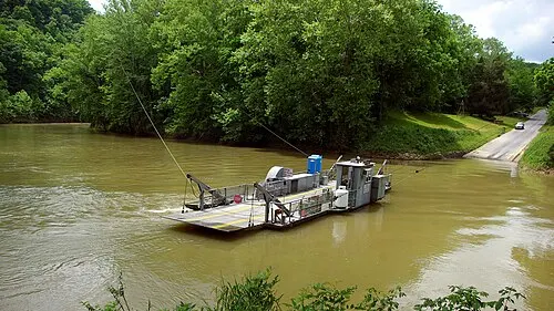 The cable-drawn Green River Ferry crossing the Green River inside Mammoth Cave National Park.
