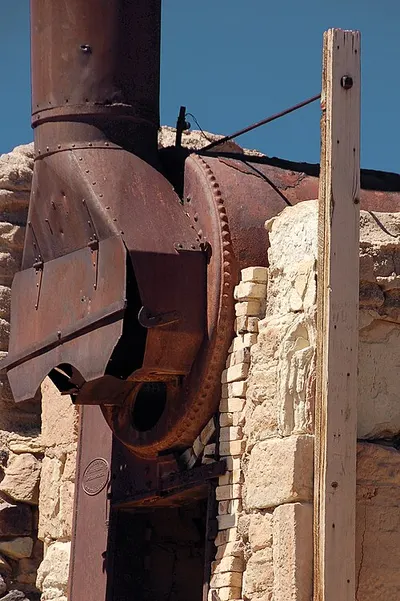 Borax-processing ruins and a preserved twenty-mule-team wagon at Harmony Borax Works near Furnace Creek.
