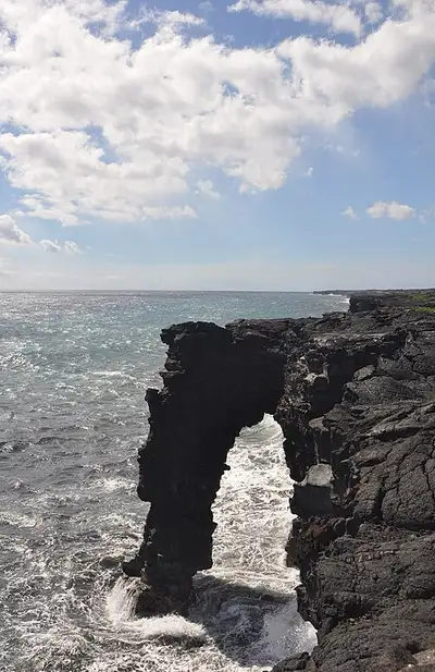 Hōlei Sea Arch, a lava arch on the coast at the end of Chain of Craters Road.