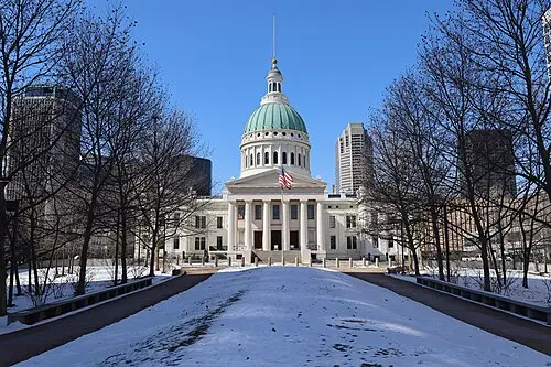 The Old Courthouse in St. Louis, a domed Greek Revival building, photographed in 2025 after its renovation and reopening.