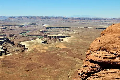 Green River Overlook beside Willow Flat Campground, the only campground inside the Island in the Sky district (substitute landscape; the overlook beside the camp, not the sites).