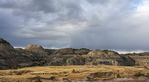 Layered badlands ridges along the Caprock Coulee loop in the North Unit of Theodore Roosevelt National Park.