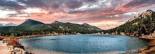 Lily Lake off Highway 7 south of Estes Park, a flat 0.8-mile loop with Longs Peak rising across the water.